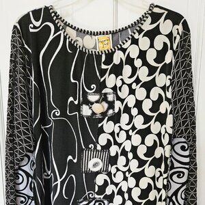 Hand Jive art wear long sleeved silky blouse. Hand made in Indiana, US. S=XXL